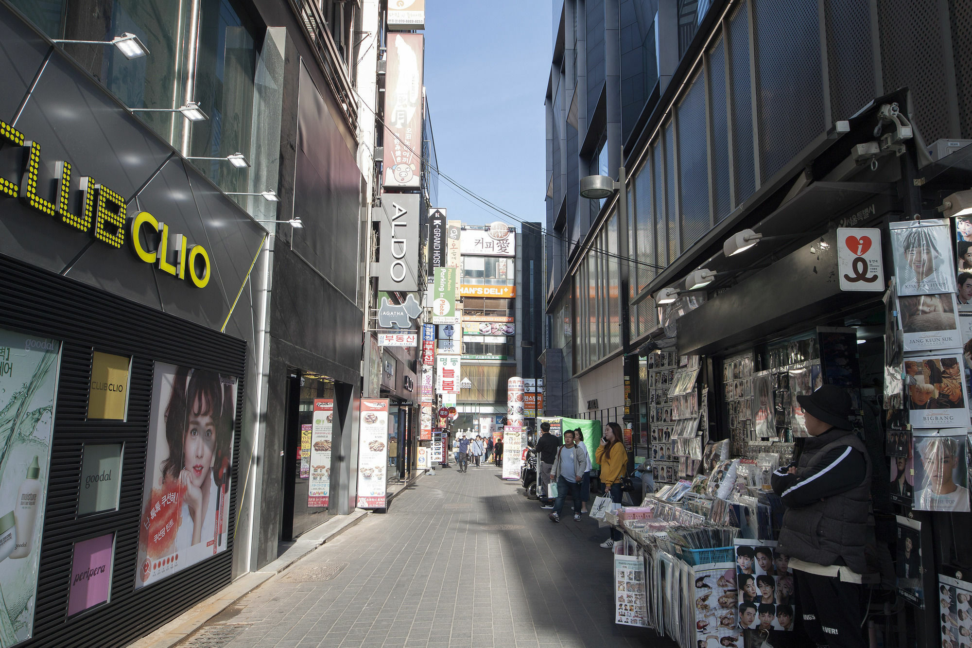 Oyo Hostel Myeongdong 1 Seoul Exterior photo